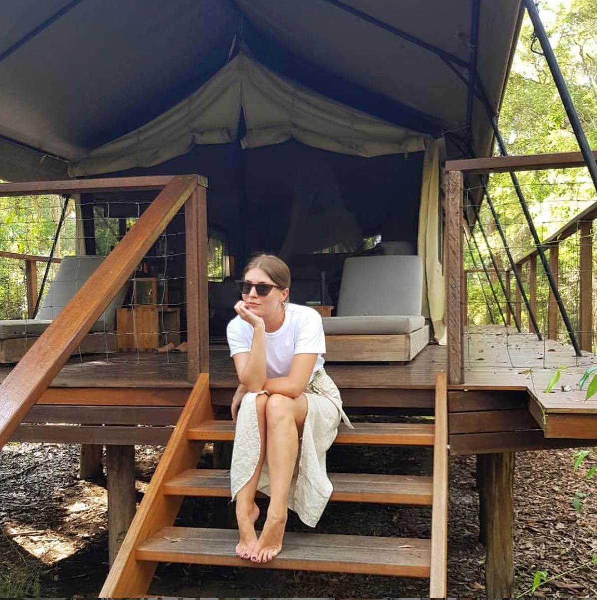 girl-serengeti Vacation Glamping Tent